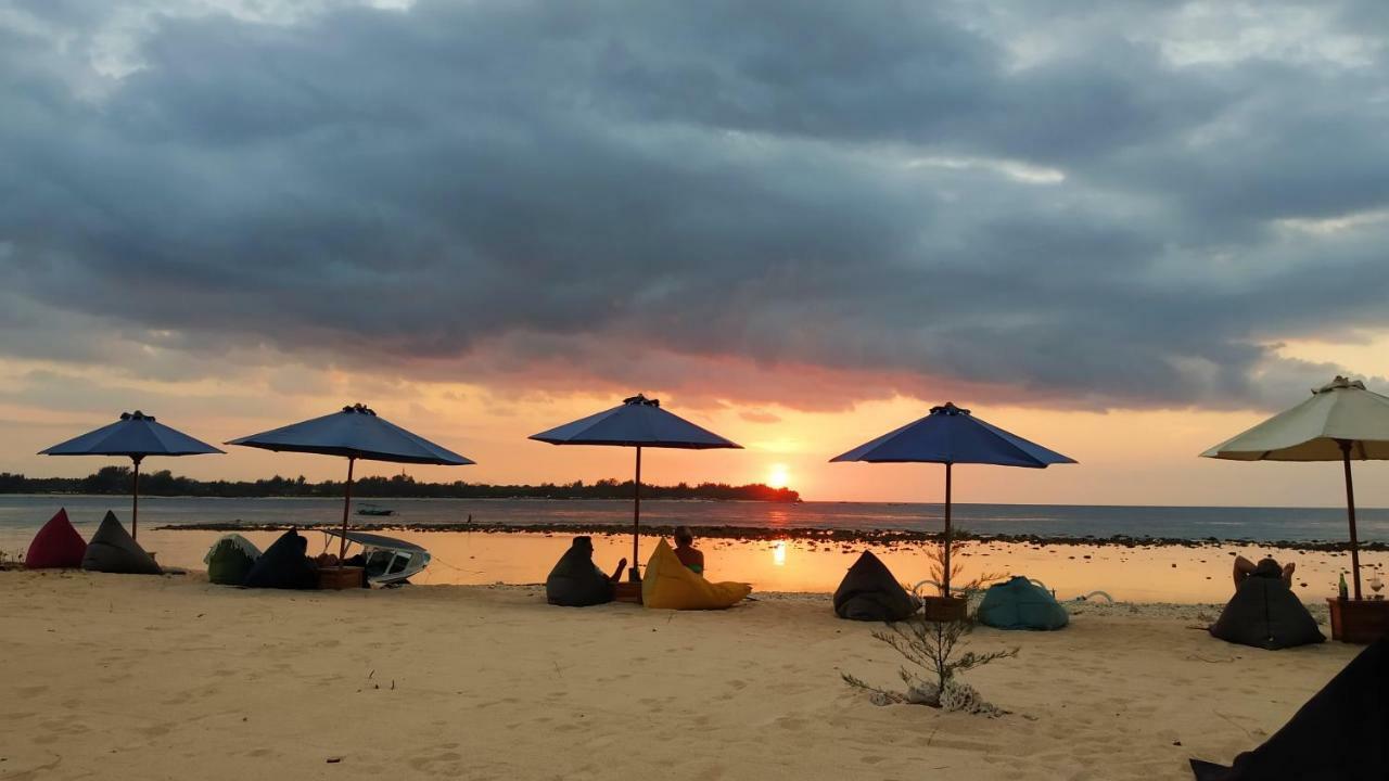 Sunset Beach Bungalow 길리메노 외부 사진