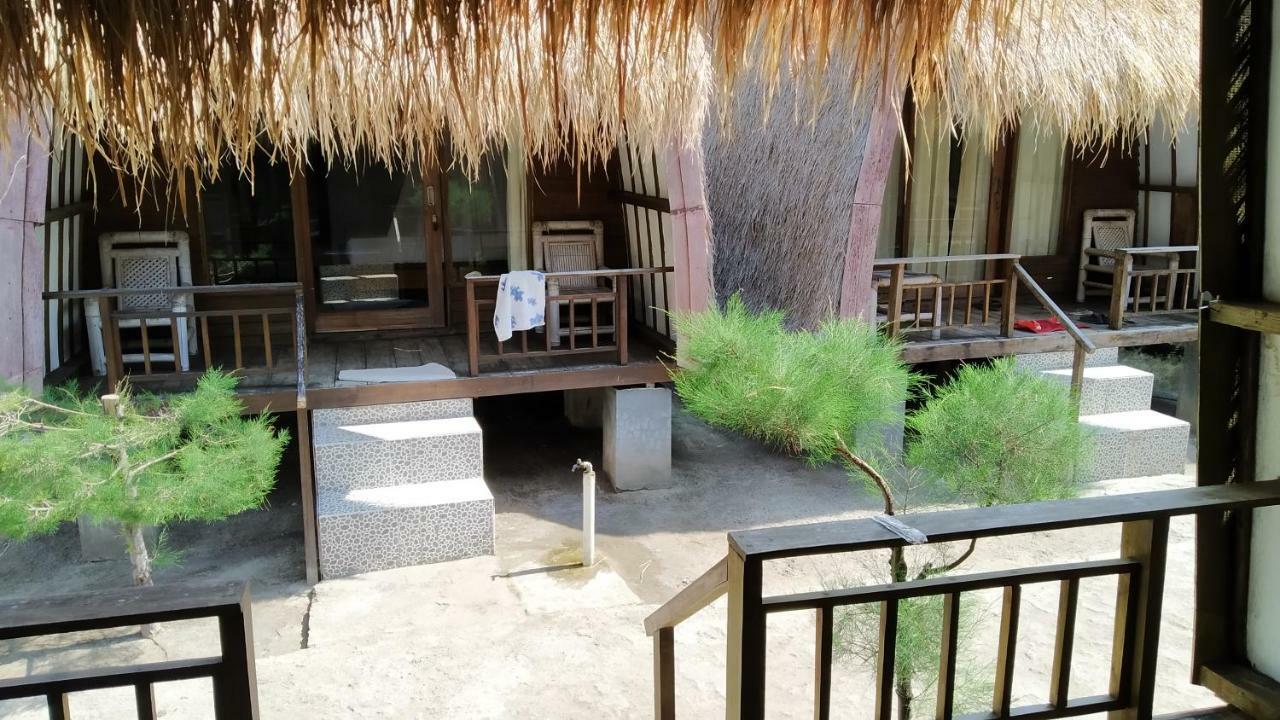 Sunset Beach Bungalow 길리메노 외부 사진