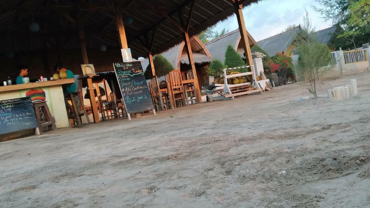 Sunset Beach Bungalow 길리메노 외부 사진