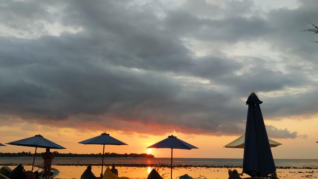 Sunset Beach Bungalow 길리메노 외부 사진